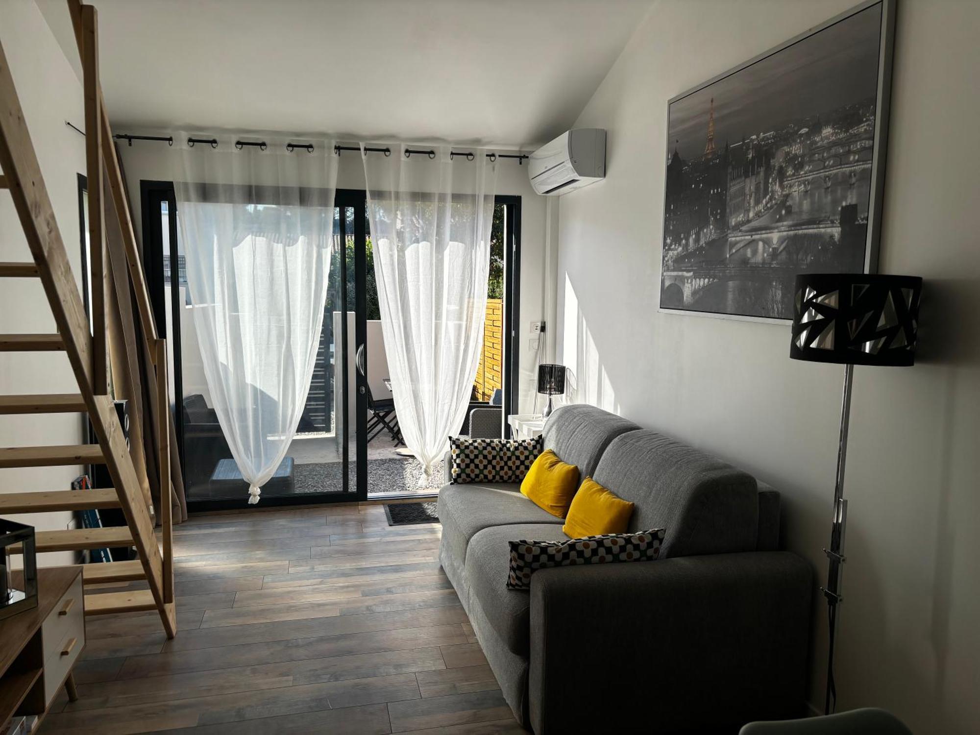 Logement Du Sud Avec Jacuzzi Sommières Kültér fotó
